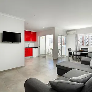  Apartamento Da Rocha Bliss W/ Balcony - 5min Walk To The - By Lovelystay